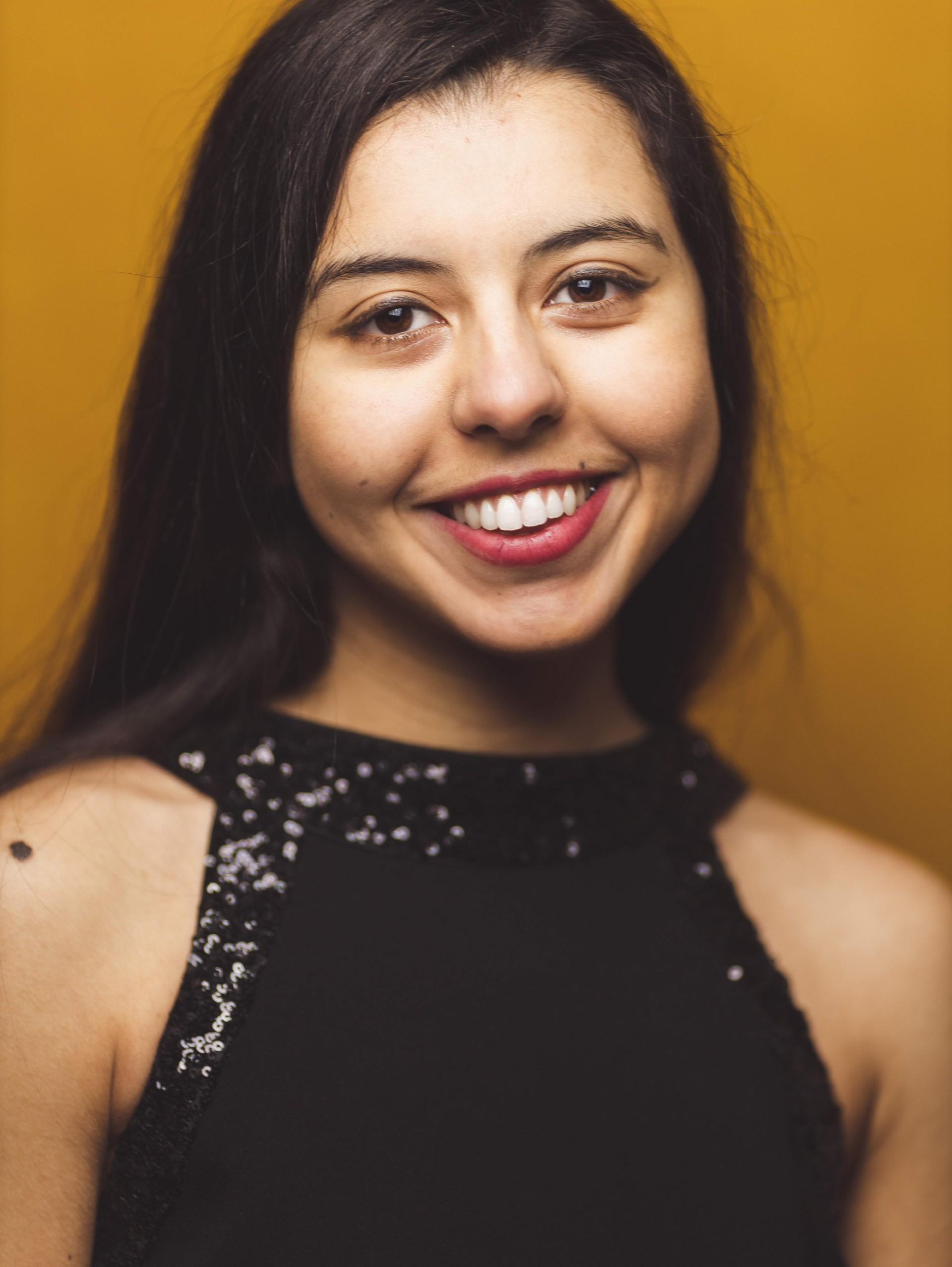 Headshot of Aïda Lahlou